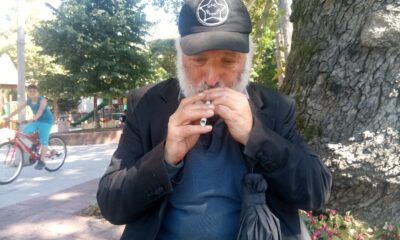 82 Yaşındaki Nuri Amcanın Müzik Tutkusu