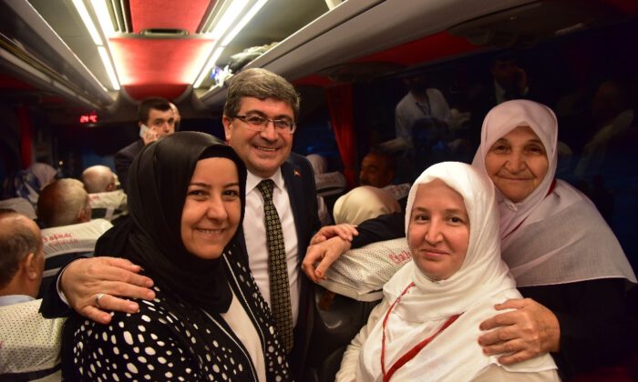 Bilecikten Kutsal Topraklara 144 Hacı Adayı Uğurlandı
