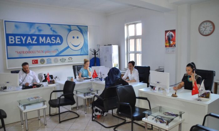 ‘Beyaz Masa Vatandaşlar Tarafından İlgi Görüyor