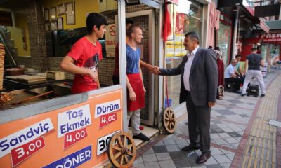 Başkan Akın Esnafları Ve Vatandaşları Dinledi