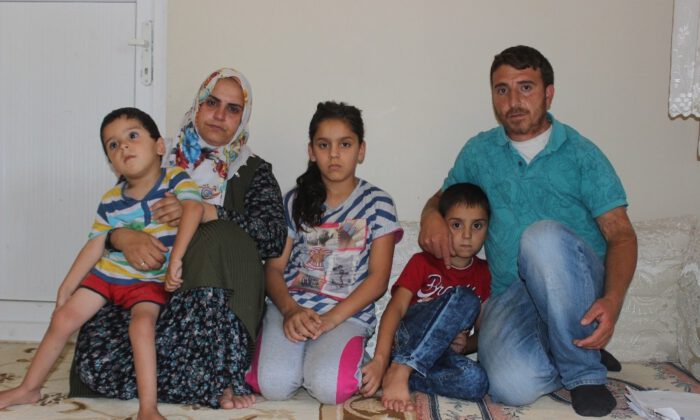 Gözleri Önünde Eriyen Çocukları İçin Yardım Bekliyorlar