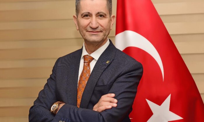 Bayrak: Çukurova, Ortadoğunun Sağlık Üssü Olma Yolunda Hızla İlerliyor