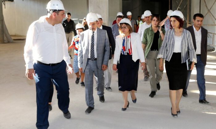 Şahin, Panorama 25 Aralık Müzesi İnşaat Çalışmalarını İnceledi