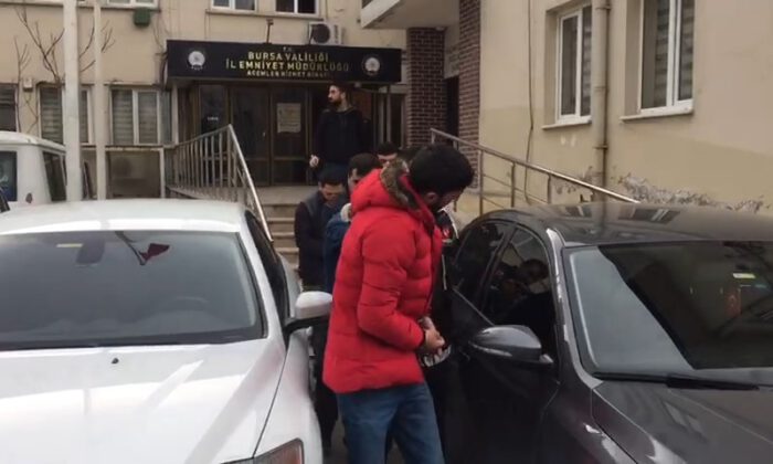 Bursada Uyuşturucu Operasyonu: 8 Gözaltı