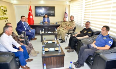 Vali Güzeloğlu Lice Kaymakamlığını Ziyaret Etti