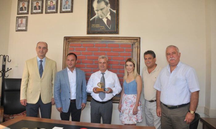 Aydında Ayın Şoförüne Ödülünü Bozkurt Verdi