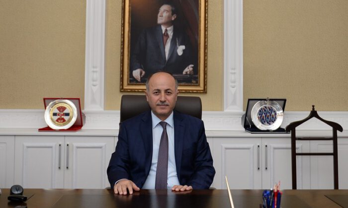 Vali Azizoğlundan Kurban Bayramı Kutlama Mesajı