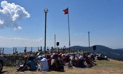 (Özel) Sakaryanın En Yüksek Noktasında Şehitler Dualarla Anıldı