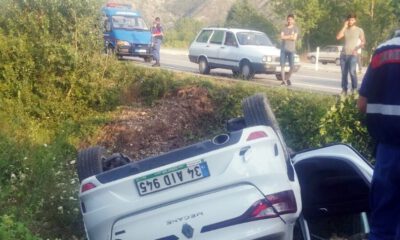 Safranboluda Otomobil Devrildi: 4 Yaralı