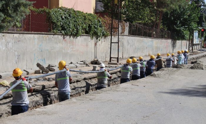 Dicle Elektrik, Fatih Mahallesinin Çehresini Güzelleştiriyor