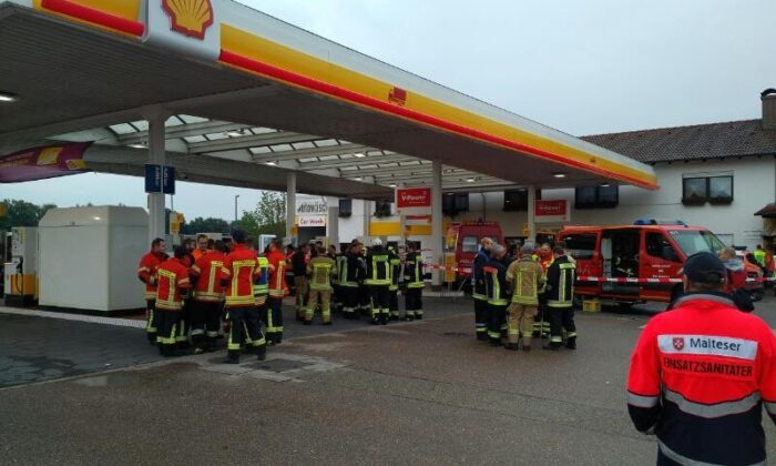 Almanyada Rafineride Patlama: 8 Yaralı