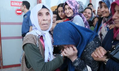 Adanada İlk Hacı Kafilesi Coşkuyla Karşılandı