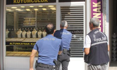 Kuyumcuya Silahlı Saldırı Kamerada