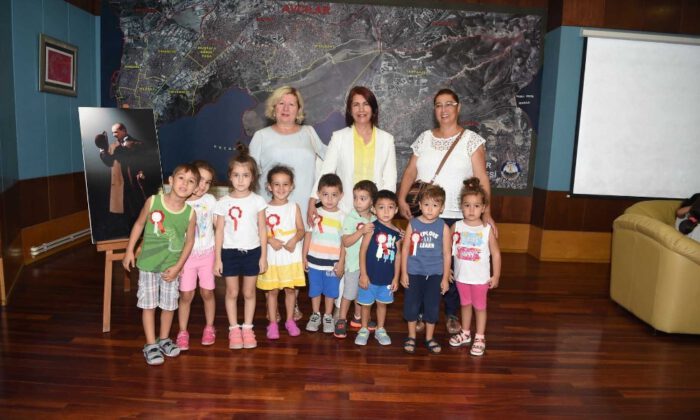 Ambalaj Atıkları Okullara Yazıcı Olarak Dönüştürüldü