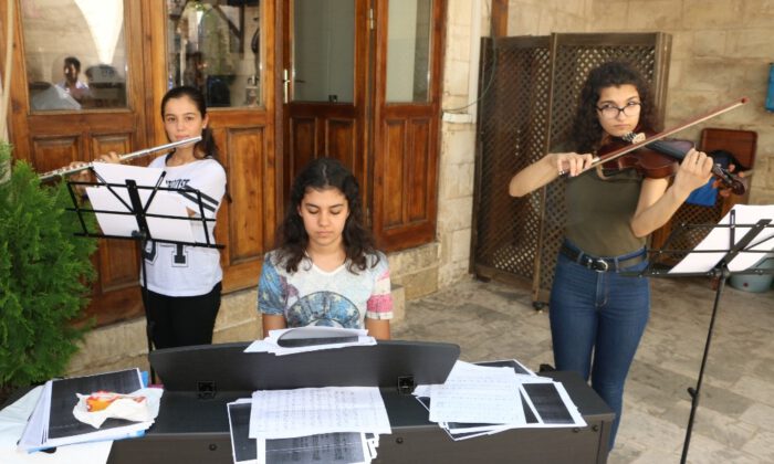 Büyükşehir Çocuk Korosu, Konsere Hazırlanıyor