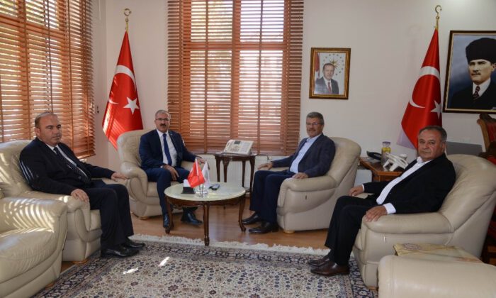 Başkan Akay Tokat Valisini Ziyaret Etti