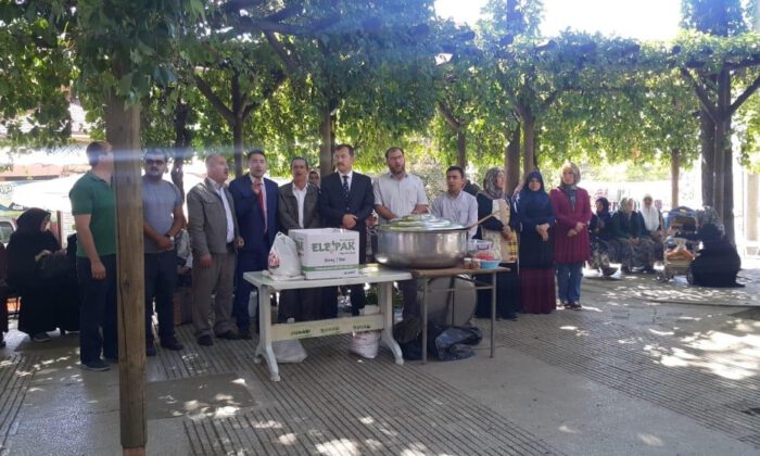 Şaphane Müftülüğü Aşure Dağıttı