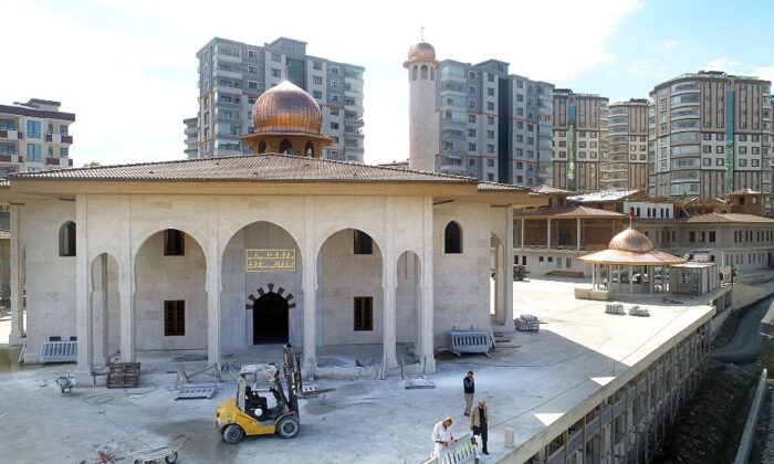 İlkadımda Cami Ve Külliye İnşaatında Sona Yaklaşıldı