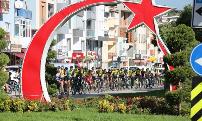 Gürsu Belediyesinden Arabadan İn Bisiklete Bin Etkinliği