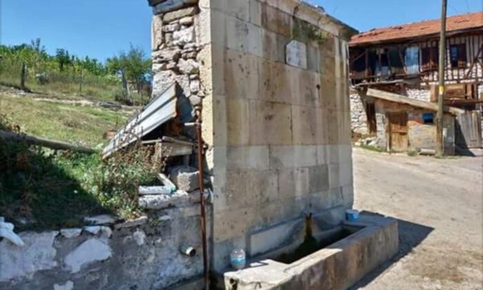 Tarihi Çeşmeler Restore Ediliyor