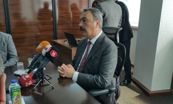 Bursa İl Emniyet Müdürü Osman Ak Muhtarlarla Bir Araya Geldi