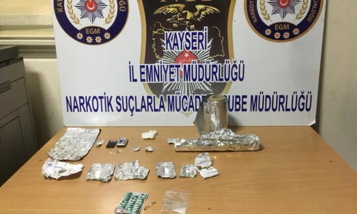Uyuşturucu Ticareti Yapanlara Gözaltı