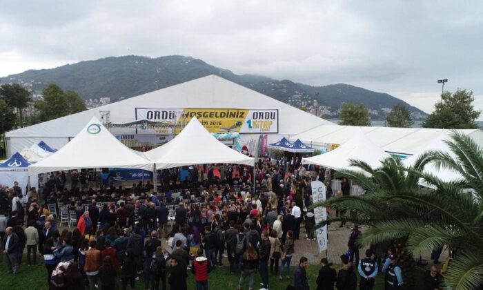 10 Günde 100 Bin Kitapsever Buluştu