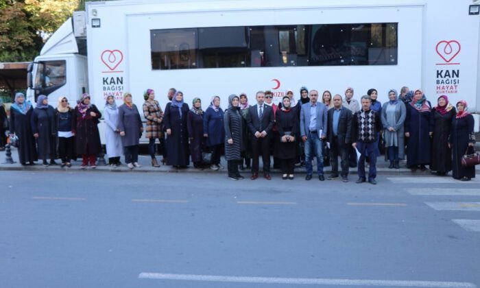Ak Parti Kadın Kolları Kan Bağışında Bulundu