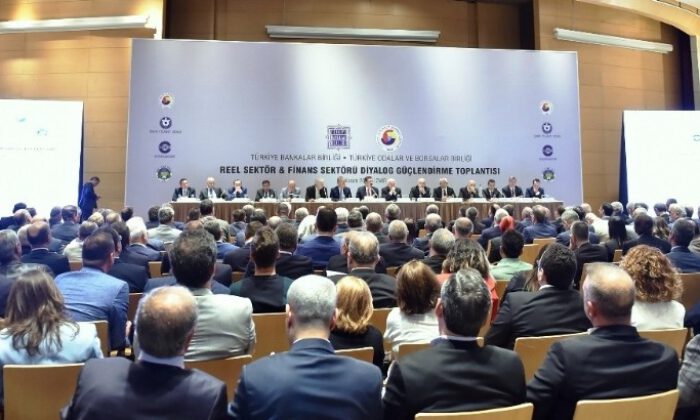 Aydın Ticaret Borsası Reel Ve Finans Sektörü Buluşmasına Katıldı