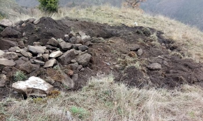 Kaçak Kazı Yapan Definecilere Suçüstü
