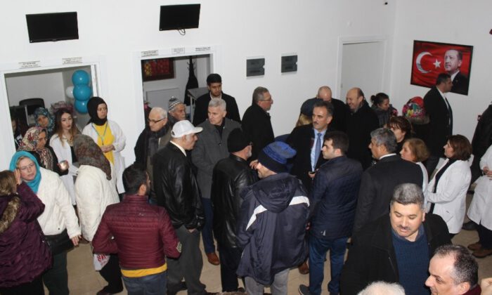 Gemlik’te arka arkaya açılışlar