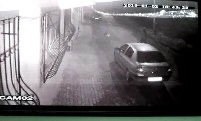 Mahalleyi Sokağa Döken Ve Polisi Peşine Takan Hırsız Güvenlik Kamerasında