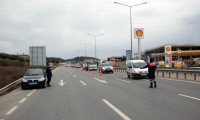 Jandarmadan Uyuşturucu Ve Yol Denetimi