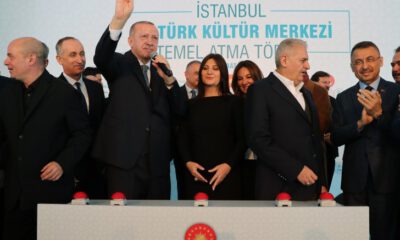 AKM’ye Sanatçı Yağmuru