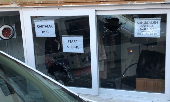 Ellerindeki Cam Kesikleri Ele Verdi