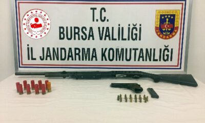 Telefon Gaspçıları Eğlence Mekanında Yakalandı