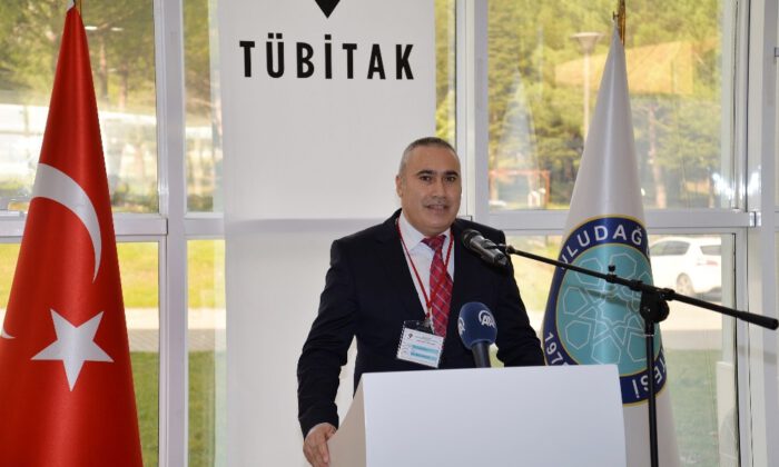 Lise Öğrencilerinin TÜBİTAK Projeleri BUÜ’de Sergileniyor