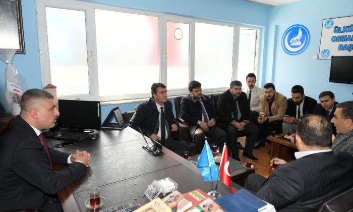 Dündar’dan Ülkü Ocaklarına Ziyaret