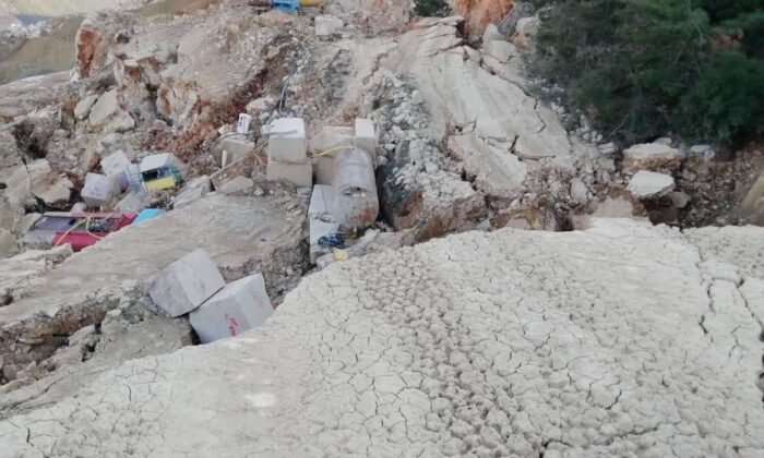 Tonlarca Mermer Saniyeler İçerisinde Un Ufak Oldu