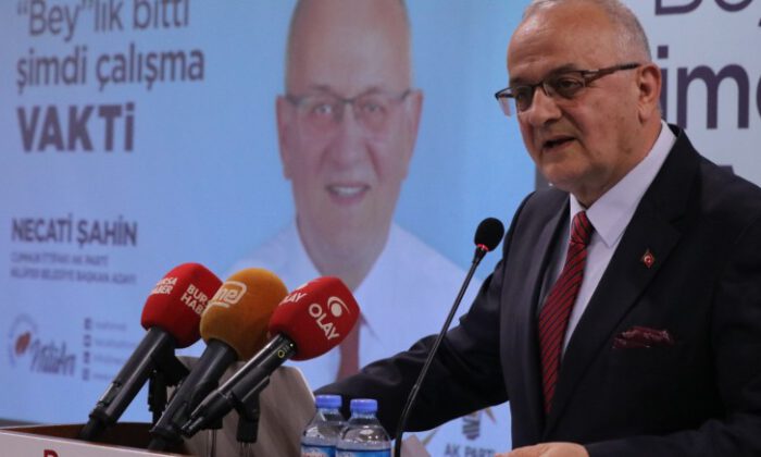 Necati Şahin’den sanal seçim ofisi