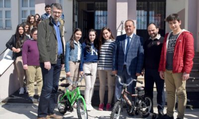 Öğrencilerden Yetim Kardeşlerine Sürpriz Hediye