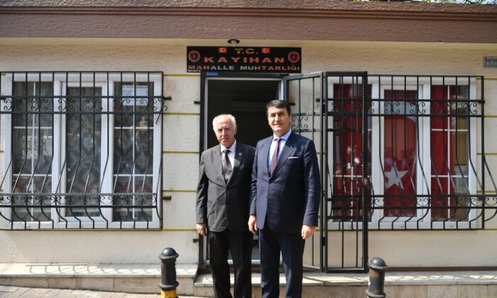 Yarım Asırdır Muhtarlık Yapıyor, Koltuğu Yine Kaptırmadı