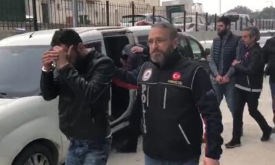 Uyuşturucu Tacirleri Uyuşturucuyu Satamadan Yakalandı