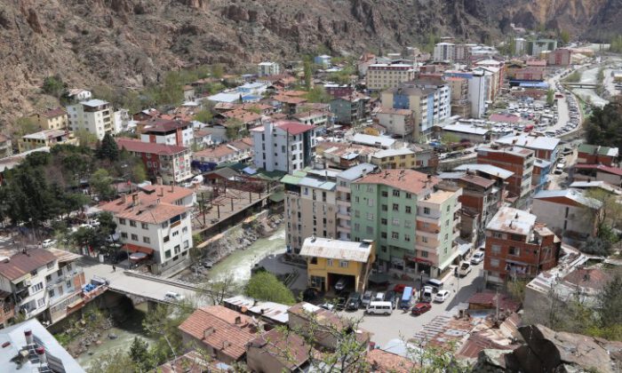 Yusufeli yeniden seçime hazırlanıyor