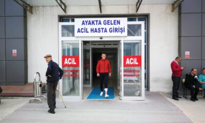 Başı Boş Köpekler Lise Öğrencisine Saldırdı