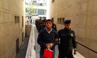FETÖ Şüphelisi Adliyeye Girerken Kameralara Dil Çıkardı