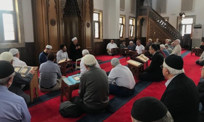 Camilerde Mukabeleler Başladı
