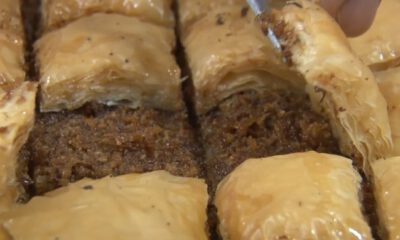 Cevizli Baklavada Ekmek Kırıntısı Hilesi