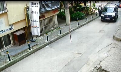 Araçtan Cep Telefonu Çalan Hırsız Güvenlik Kamerasına Yakalandı
