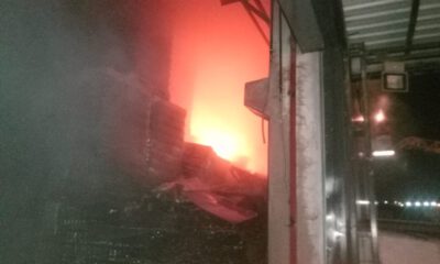 Mobilya Fabrikasında Korkutan Yangın